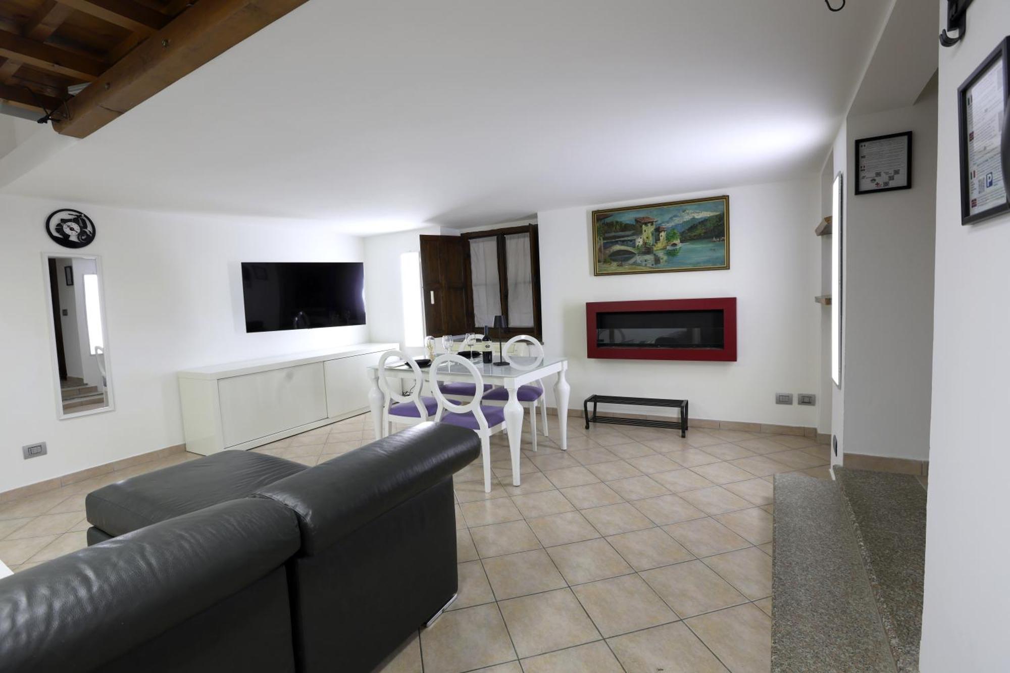 Loft Piazza Cavour Верчелли Экстерьер фото