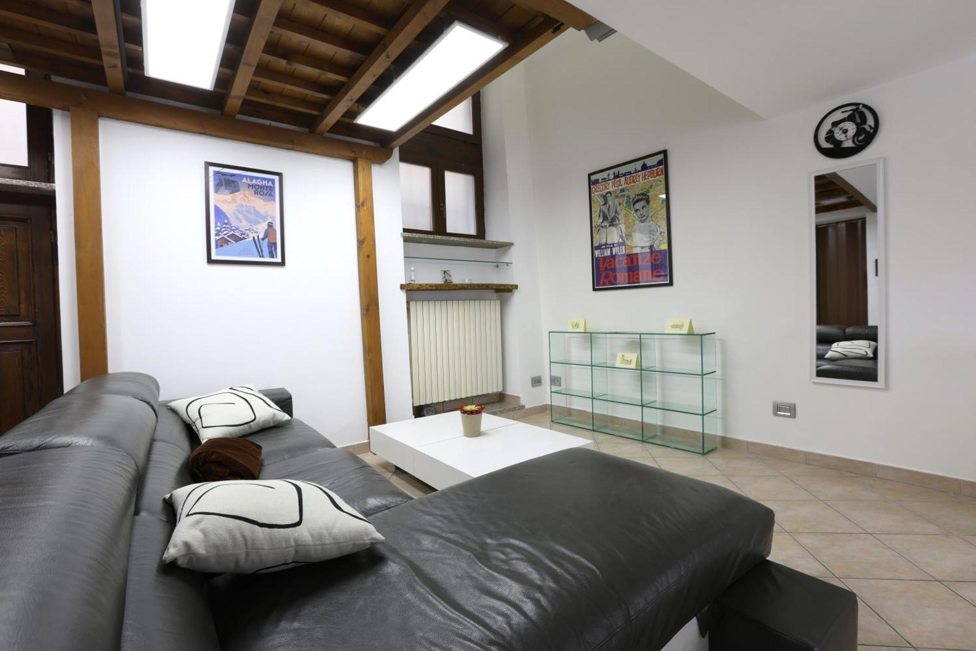 Loft Piazza Cavour Верчелли Экстерьер фото